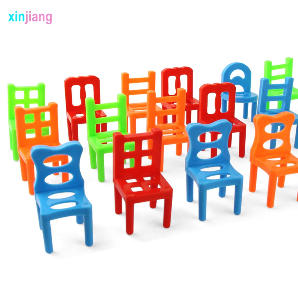 Défis d'Équilibre - Jeu de Chaises Empilables pour Enfants