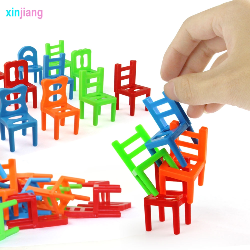 Défis d'Équilibre - Jeu de Chaises Empilables pour Enfants