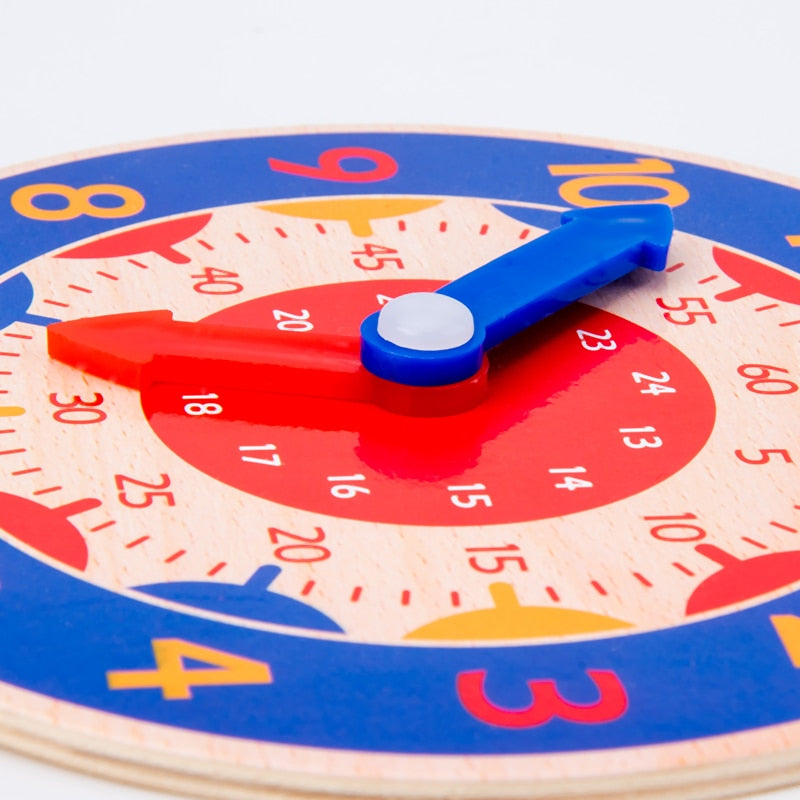 Horloge en bois Montessori